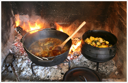 Potjie pots and potjiekos